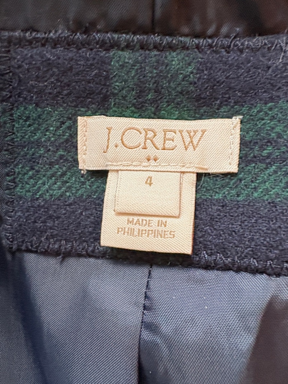 J Crew sz 4 wool green and blue plaid blazer with gold crested buttons - Picture 8 of 11